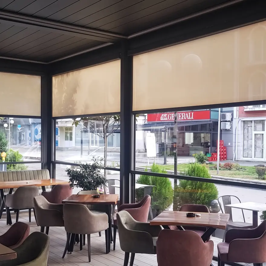 Bioklimatik pergola, pergola, giyotin cam ve zip perde uygulaması