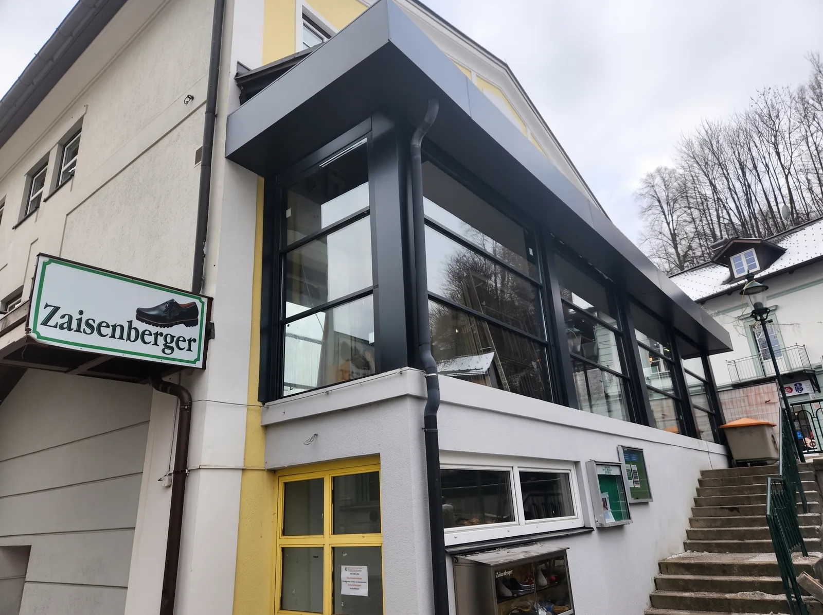 Giyotin cam — Hallstatt, Avusturya