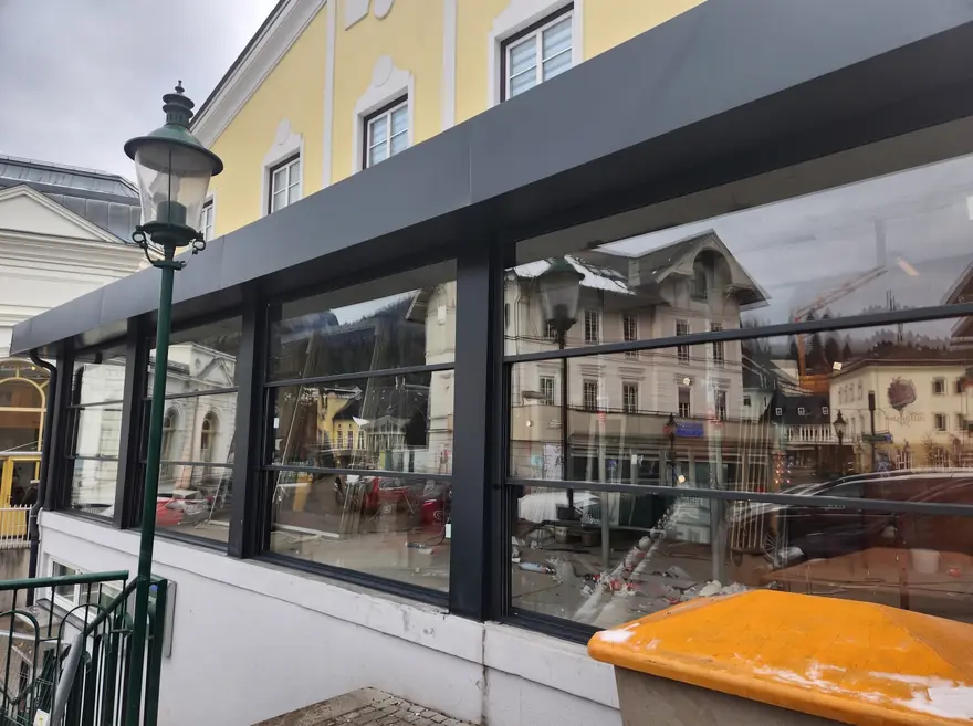 Giyotin cam — Hallstatt, Avusturya