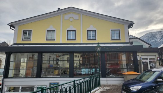 Avusturya Hallstatt -Otomatik giyotin cam sistemleri