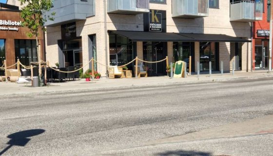 Krögaren & Bagaren Işıklı ve kasetli tente sistemleri